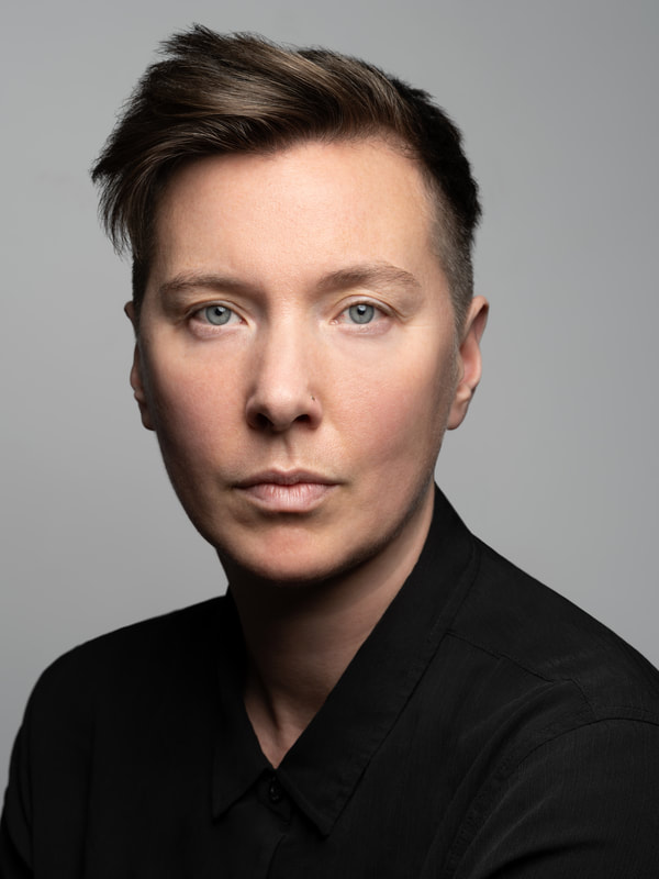 Headshot of Amanda Hawkins